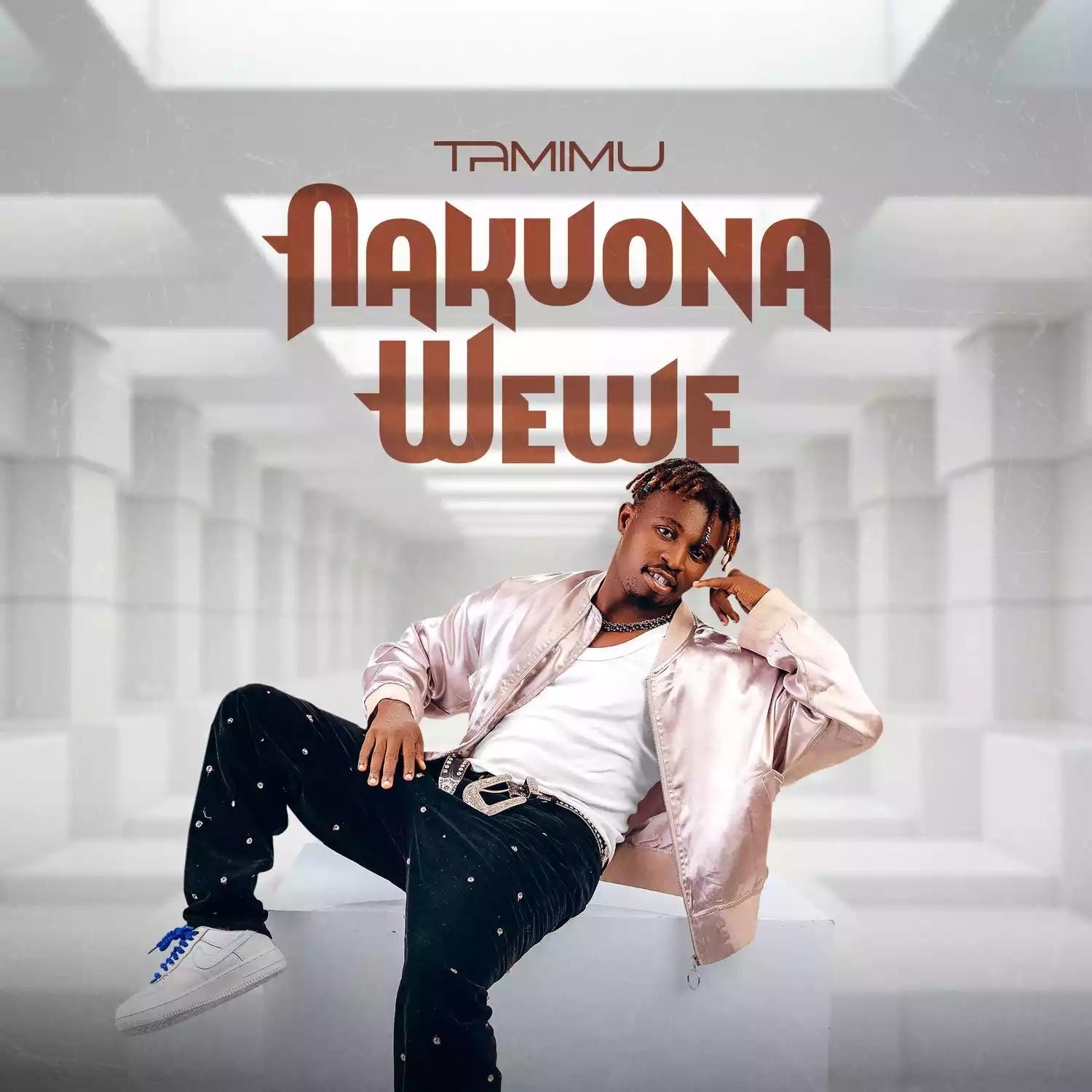 Nakuona Wewe